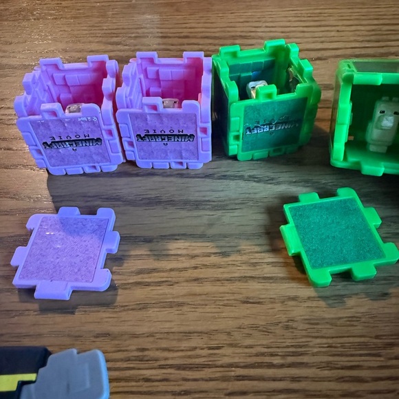 Vibrant Purple and Green Building Blocks Set - Picture 5 of 10